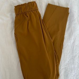 Lululemon pants